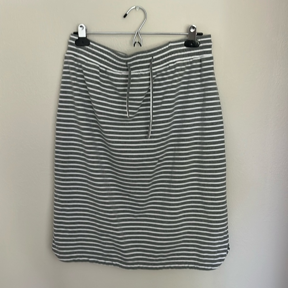 Main Street Exchange striped knit skirt.